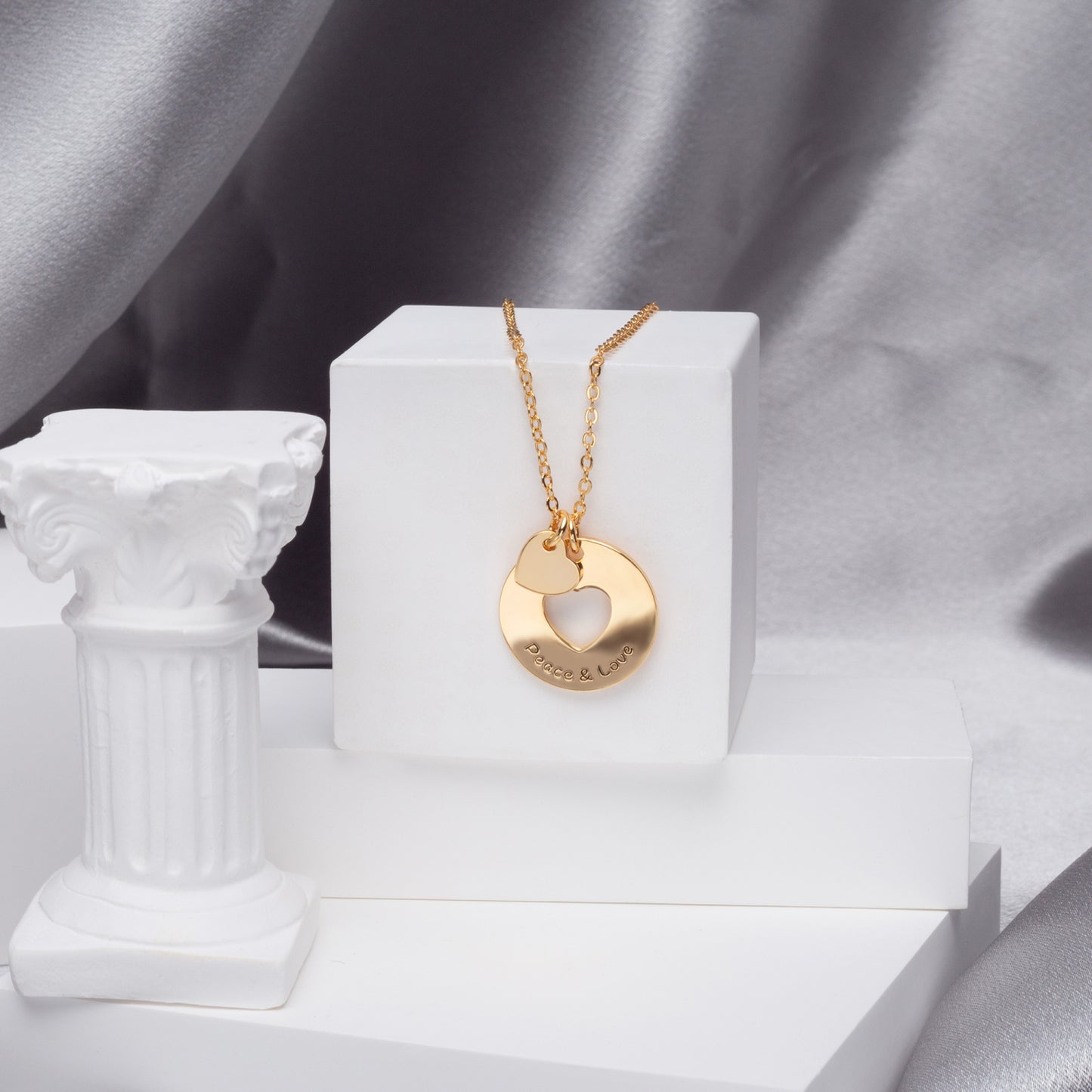 634. Love Heart Sharing Pendant